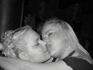Appetizing mischievous blonde pleases her friend with a vibrator. Thumbnail 1