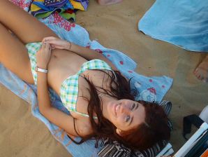 Passionate brunette showed her hairy pussy on vacation. Thumbnail 23