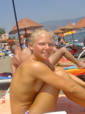 Slender sisters showed neat breasts on vacation. Thumbnail 10