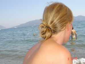 Slender sisters showed neat breasts on vacation. Thumbnail 4