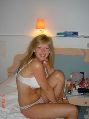 Slender sisters showed neat breasts on vacation. Thumbnail 6