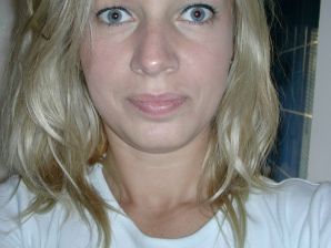 The blonde fumbles for tits and becomes cancer. Thumbnail 4