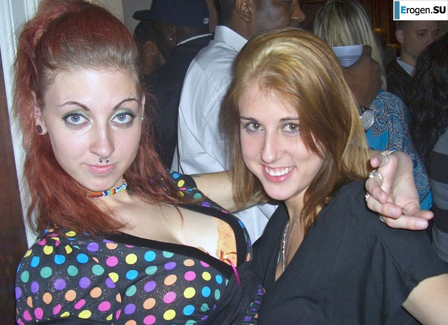 Two girls had sex with a guy after a date. Slide 9
