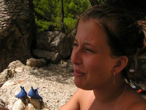 A sports student undressed on the beach and swam naked. Part 2. Thumbnail 31
