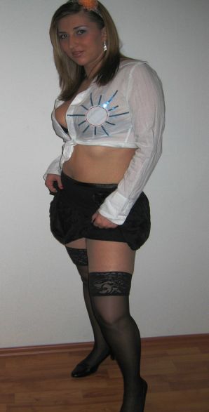 Appetizing sultry slut fingering the nipple in the bathroom. Thumbnail 4