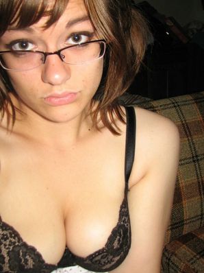 A girl with large breasts poses in clothes and then undresses. Part 2. Thumbnail 49