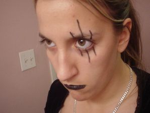 A young student with tattoos was found sleeping after a party. Thumbnail 4