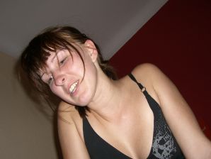 An appetizing student took off everything and showed a shaved pussy. Thumbnail 23