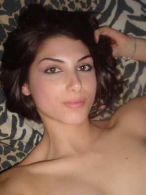 A young girl has sex with a guy and poses for the camera. Thumbnail 34