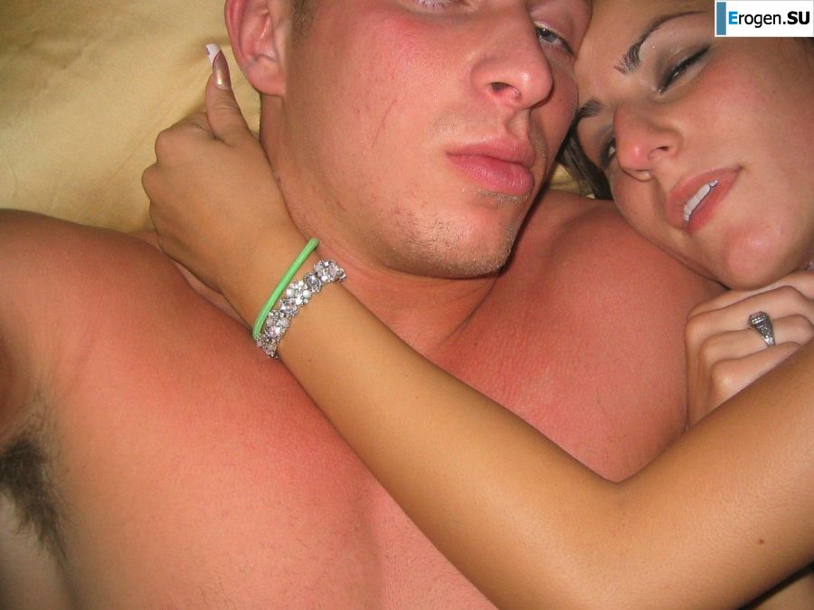 Oriental babe is having fun with her boyfriend naked. Part 2. Slide 33