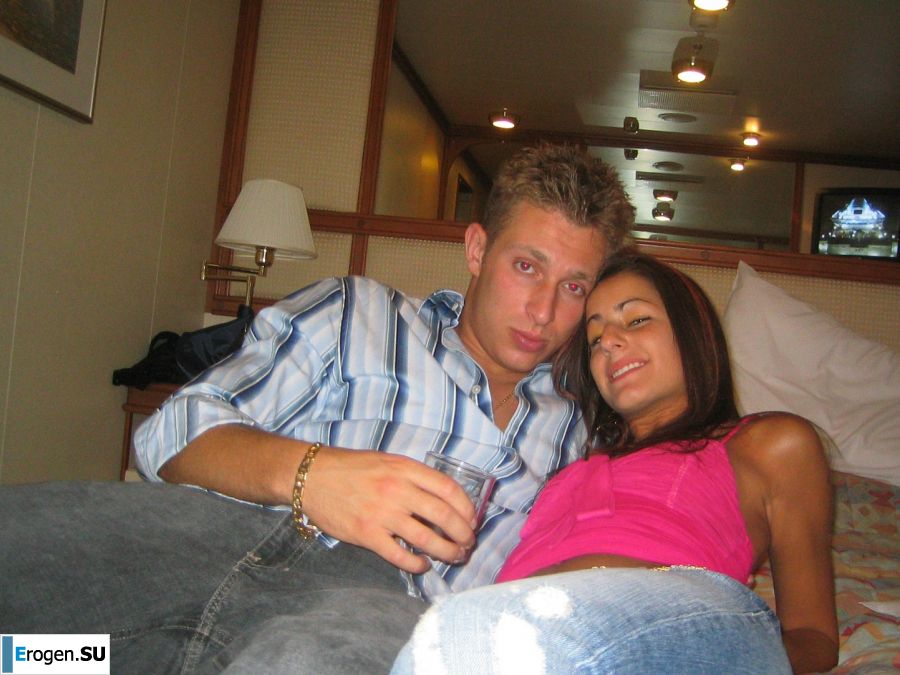 Oriental babe is having fun with her boyfriend naked. Part 2. Slide 40