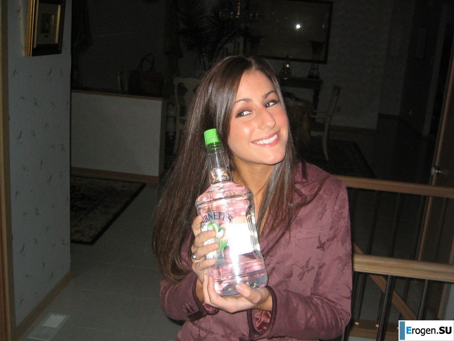 Oriental babe is having fun with her boyfriend naked. Part 2. Slide 8