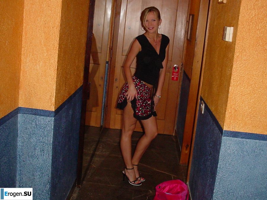 A pretty blonde is exposed in the toilet and spreads her legs in bed. Part 2. Slide 1