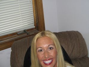 A mature blonde in pink lingerie showed her ass and took out a vibrator. Thumbnail 36