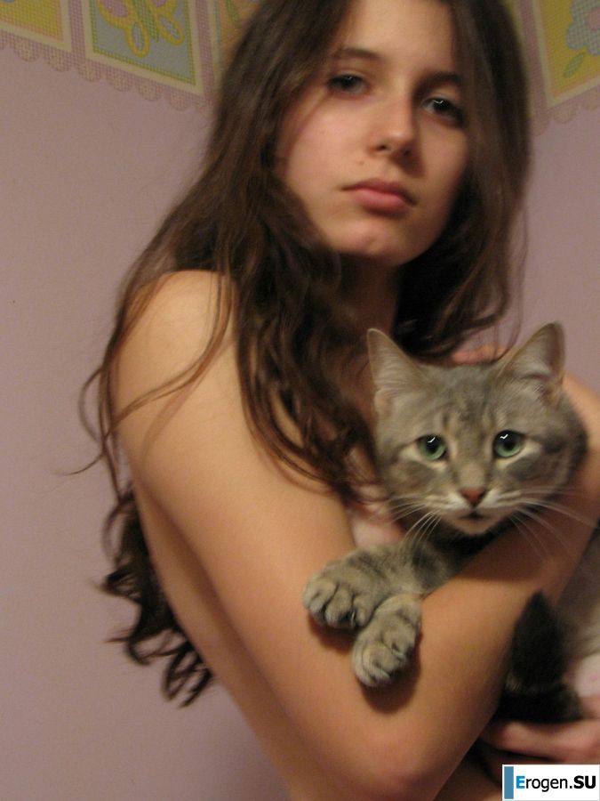 A pretty student is fingering a pussy and showing her labia. Part 2. Slide 19