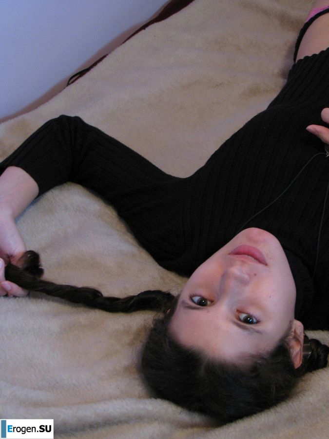 A pretty student is fingering a pussy and showing her labia. Part 2. Slide 26