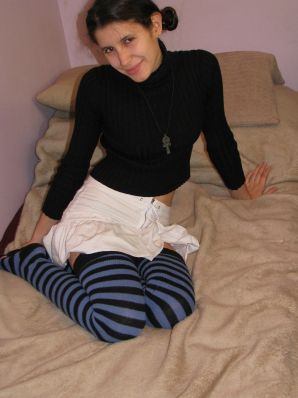 A pretty student is fingering a pussy and showing her labia. Part 2. Thumbnail 31