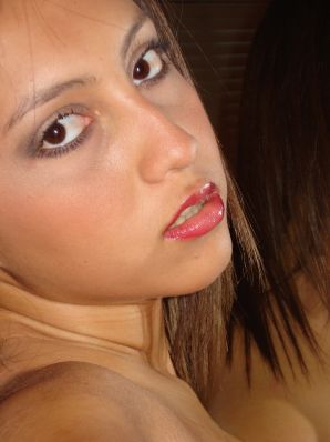 A woman with beautiful tits poses in a swimsuit and without it. Part 2. Thumbnail 11