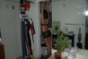 The dancer after work showed an elastic ass. Thumbnail 20