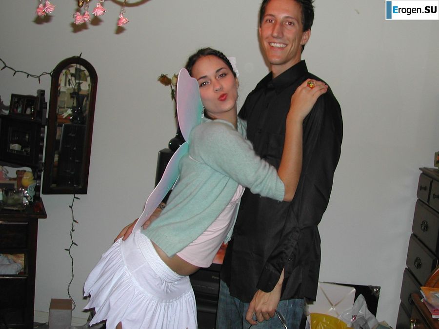 The dancer after work showed an elastic ass. Part 2. Slide 1