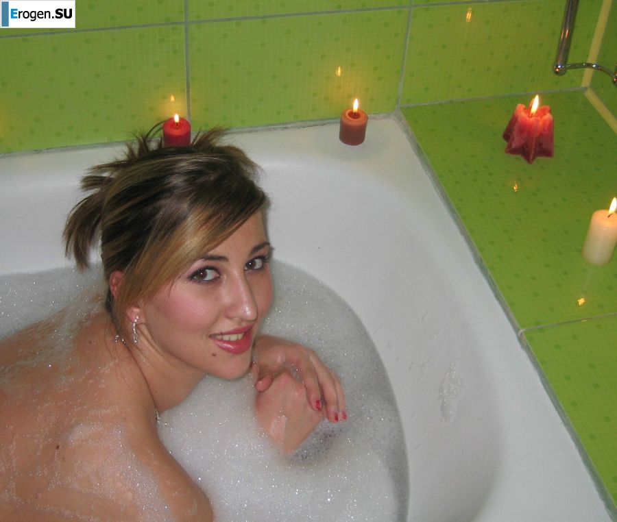 Appetizing sultry slut fingering the nipple in the bathroom. Part 2. Slide 26
