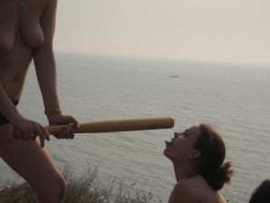 Appetizing chicks of a prostitute arrived on call on Friday night. Thumbnail 26