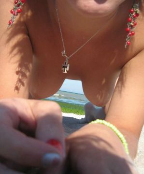 Appetizing chicks of a prostitute arrived on call on Friday night. Thumbnail 40