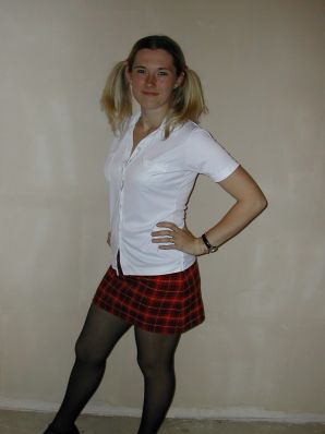 A blonde with a thin waist poses in front of her husband in the car and at home. Thumbnail 27