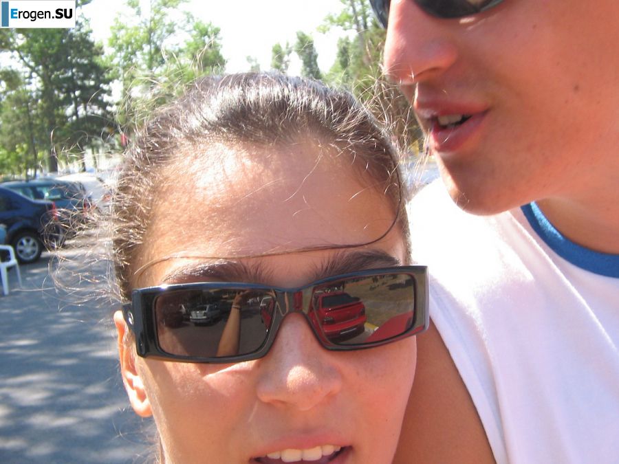 Seductive Latina poses naked on vacation in front of a guy. Part 2. Slide 19
