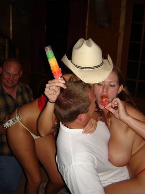 Boys licked a girlfriend's huge breasts at a party. Part 2. Thumbnail 4