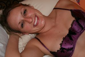 The young wife undressed and showed her fluffy and small tits. Thumbnail 15