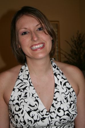 The young wife undressed and showed her fluffy and small tits. Thumbnail 42
