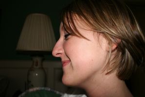 The young wife undressed and showed her fluffy and small tits. Thumbnail 9