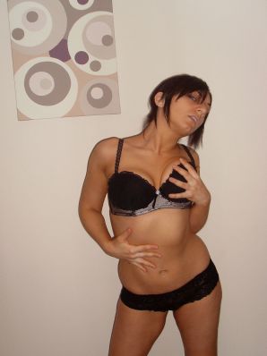 Two brunettes please each other after a party. Part 2. Thumbnail 35