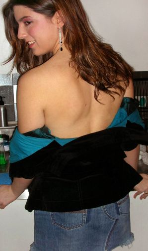 A young woman in red drank and undressed on camera. Thumbnail 17