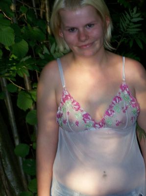 Appetizing magnificent blonde spread her legs right on the grass. Part 2. Thumbnail 1