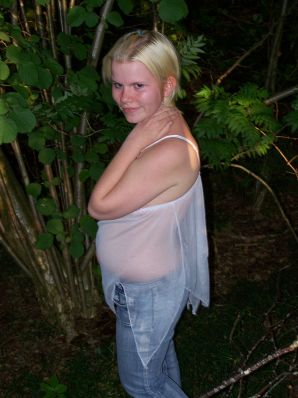Appetizing magnificent blonde spread her legs right on the grass. Part 2. Thumbnail 3
