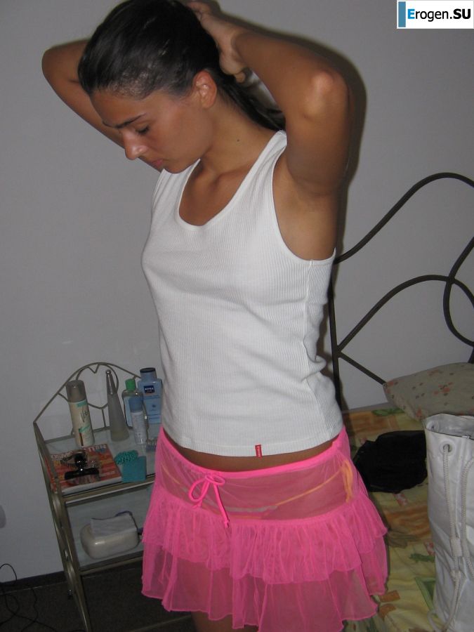 Seductive Latina poses naked on vacation in front of a guy. Part 3. Slide 15