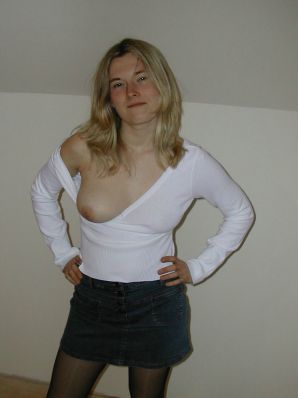 A blonde with a thin waist poses in front of her husband in the car and at home. Part 3. Thumbnail 21