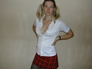 A blonde with a thin waist poses in front of her husband in the car and at home. Part 3. Thumbnail 27