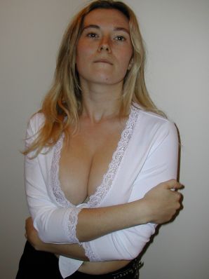 A blonde with a thin waist poses in front of her husband in the car and at home. Part 3. Thumbnail 37