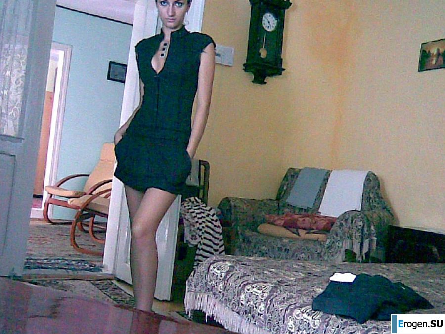 Charming chernovlaska makes a boner to her boyfriend. Slide 21