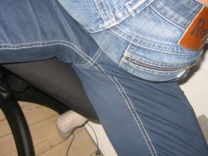 A girl has fun with a guy on vacation - shows her ass and chest. Thumbnail 15