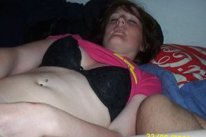Depraved games without clothes of a cute girl and her boyfriend. Thumbnail 23