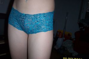 Depraved games without clothes of a cute girl and her boyfriend. Thumbnail 34