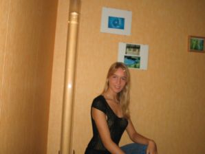A young blonde in stockings spreads her legs on the couch. Part 3. Thumbnail 2