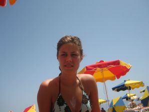 Girl having fun with a guy on vacation - shows her ass and chest. Part 2. Thumbnail 32