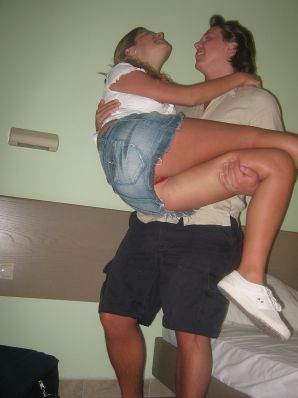Girl having fun with a guy on vacation - shows her ass and chest. Part 2. Thumbnail 47