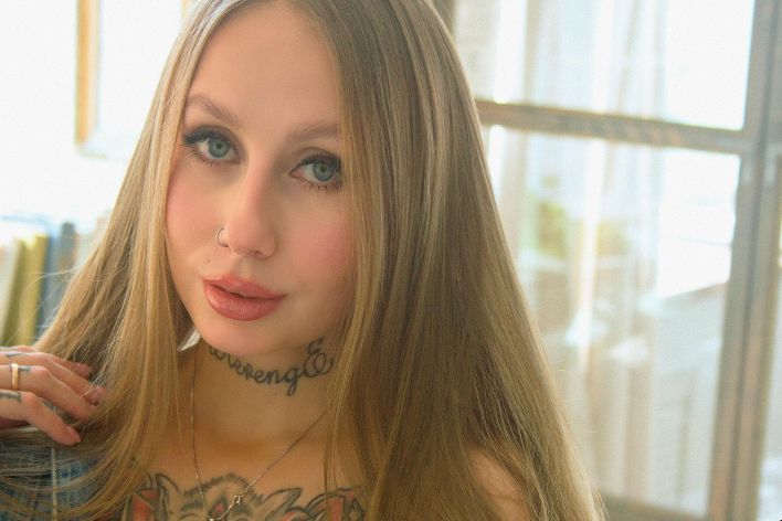 Natashasavinich in Good Morning With Me. Thumbnail 8