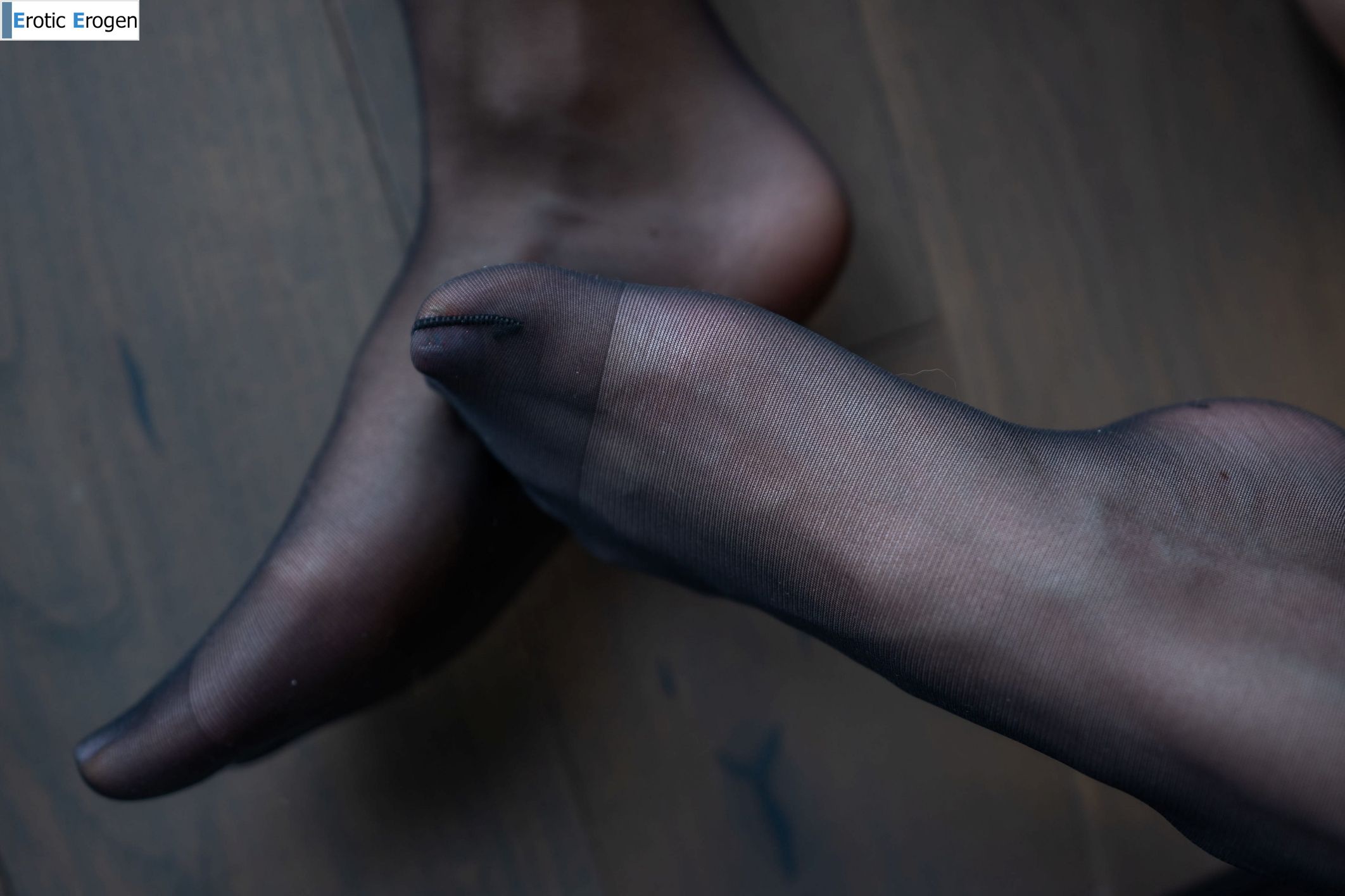 Julia Devine in The Perfect Maid 1. Фото 40